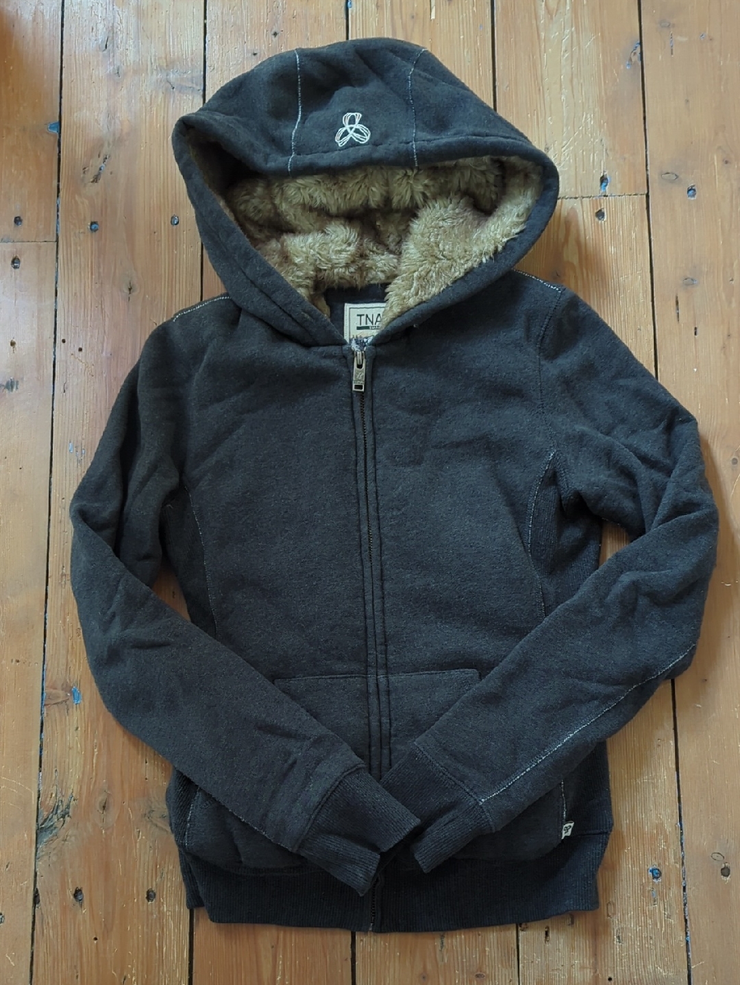 256-Tna Women Charcoal Hoodie With Faux-Fur Lining